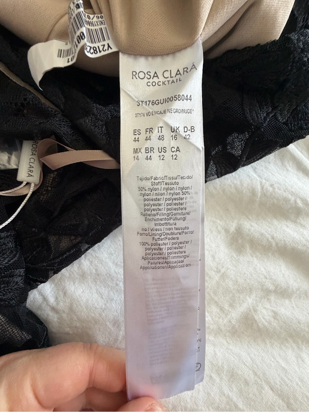 Rosa Clará Black Floral Lace Gown - Sleeveless Halter Neck Formal Dress Size 12 - Picture 15 of 16